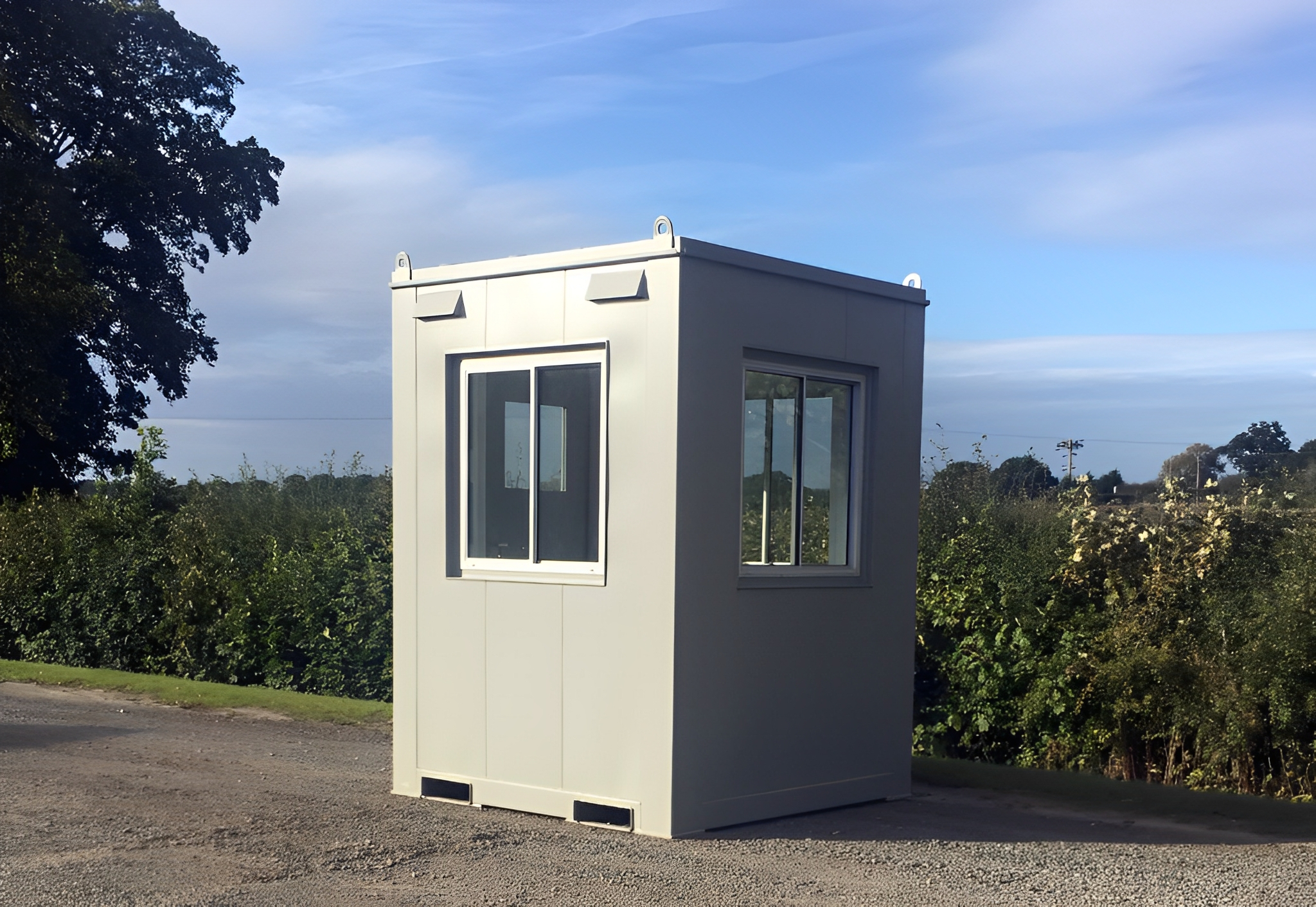 6Ft x 6Ft Single Guard Hut3.